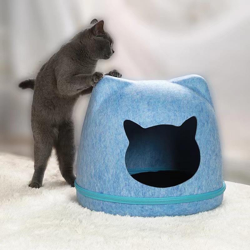 Cat Face Window Kitty Castle - Pet Bed